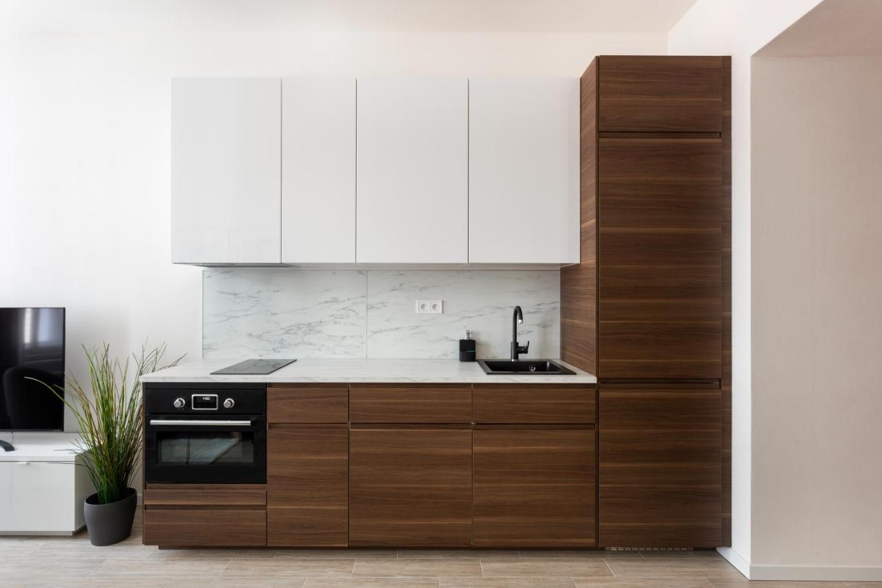 Prague Days - Minimalist Apartment - Easy City Access Ngoại thất bức ảnh