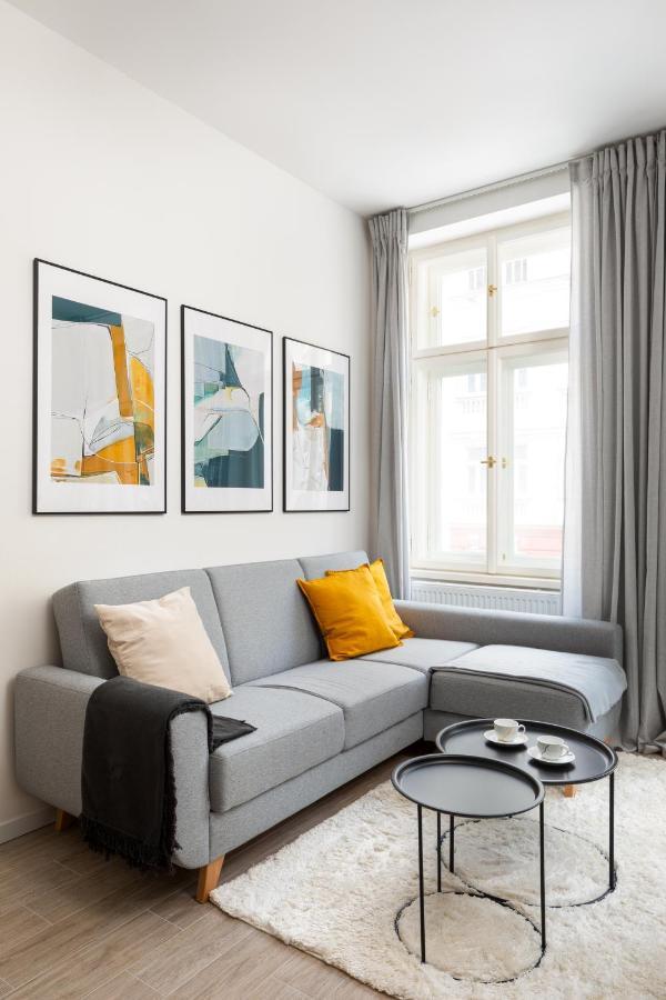 Prague Days - Minimalist Apartment - Easy City Access Ngoại thất bức ảnh